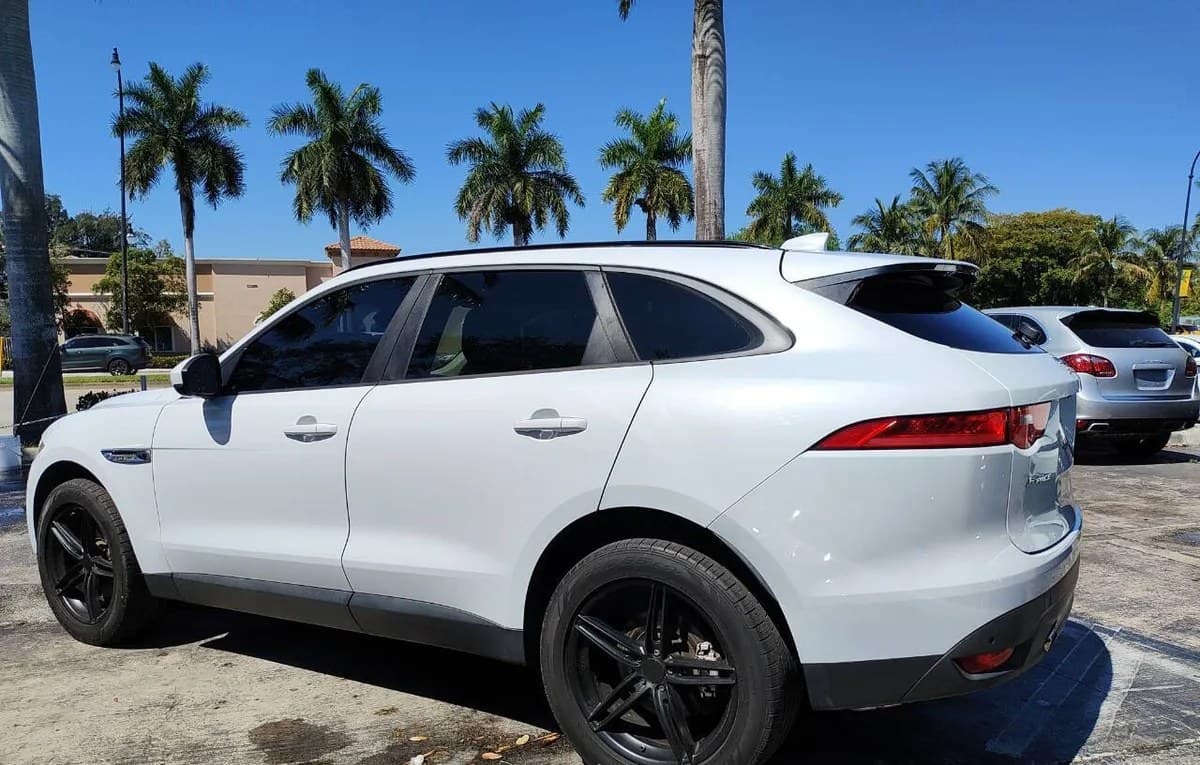 2017 JAGUAR F-PACE 35T Premium 5