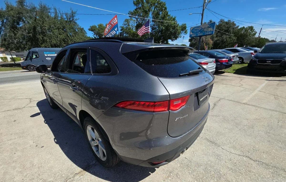 2017 JAGUAR F-PACE 35T Premium 3