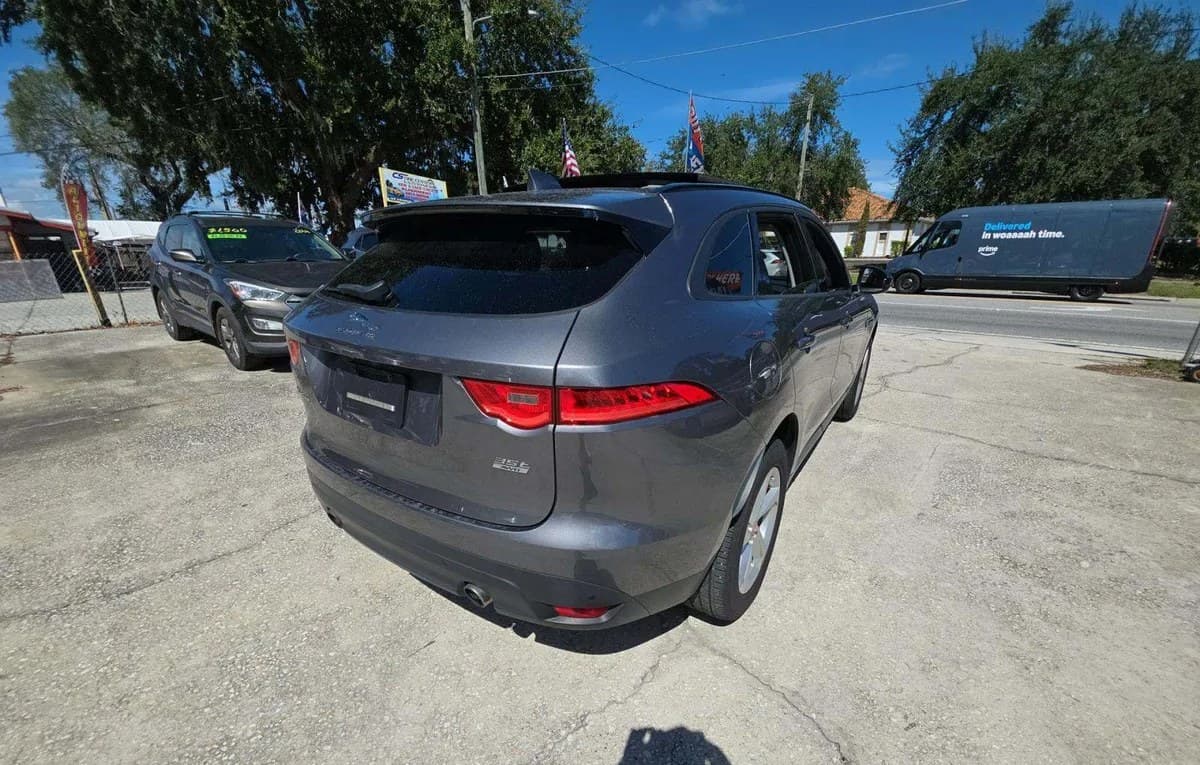 2017 JAGUAR F-PACE 35T Premium 4