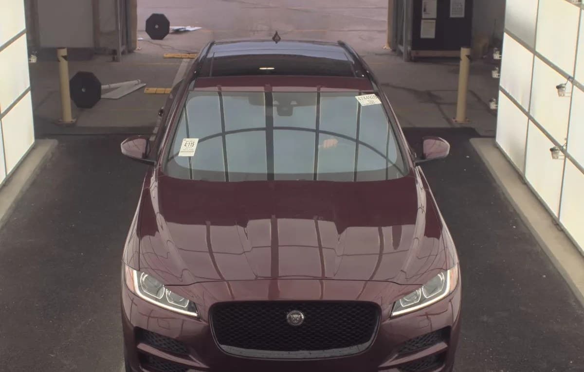 2017 JAGUAR F-PACE 35T Premium 3