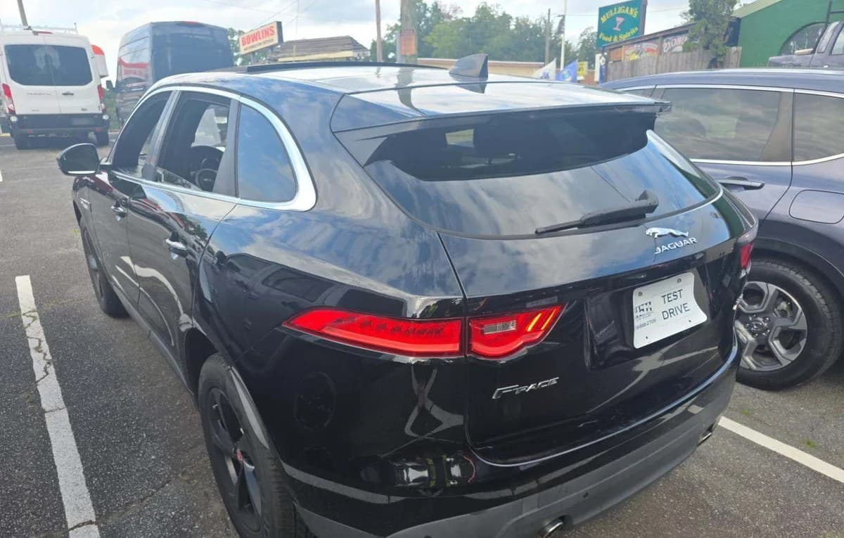 2020 JAGUAR F-PACE 25T Premium 3