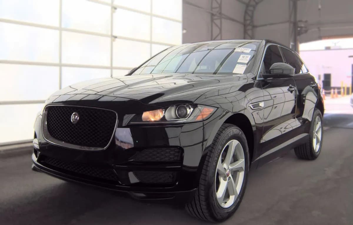 2020 JAGUAR F-PACE 25T Premium 2