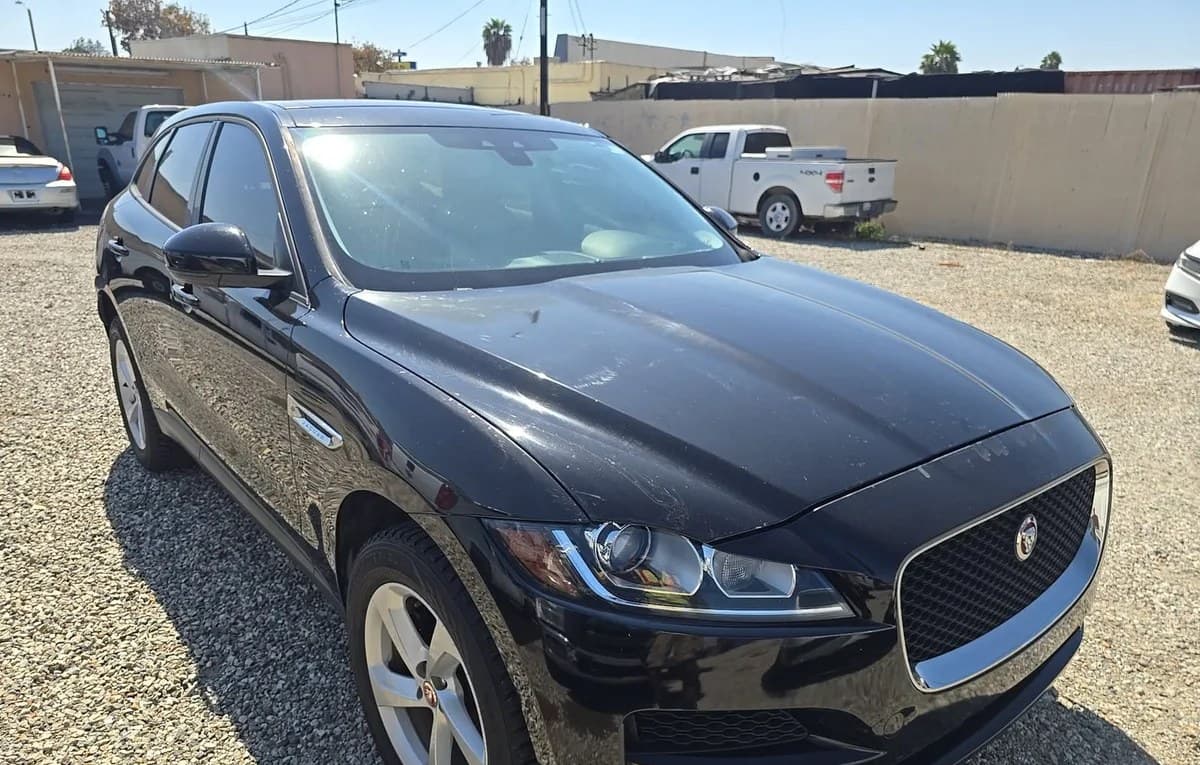 2018 JAGUAR F-PACE 30T Premium 3