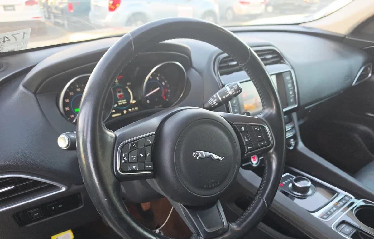 2017 JAGUAR F-PACE 35T Prestige 7