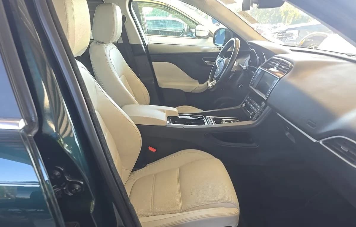 2018 JAGUAR F-PACE PRESTIGE 5