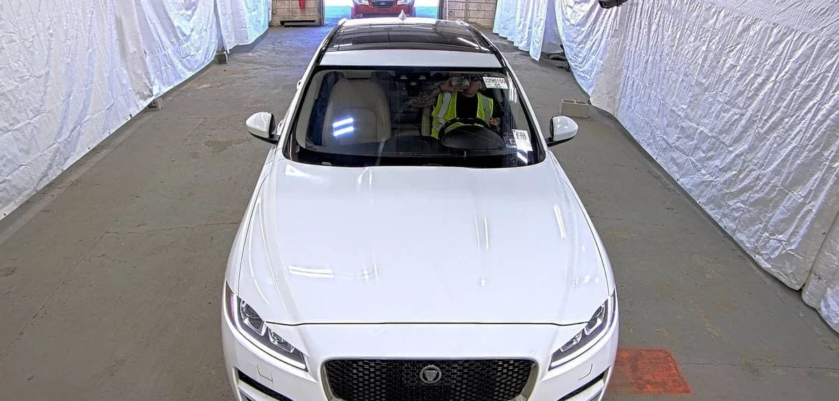 2019 JAGUAR F-PACE 25T Prestige 3