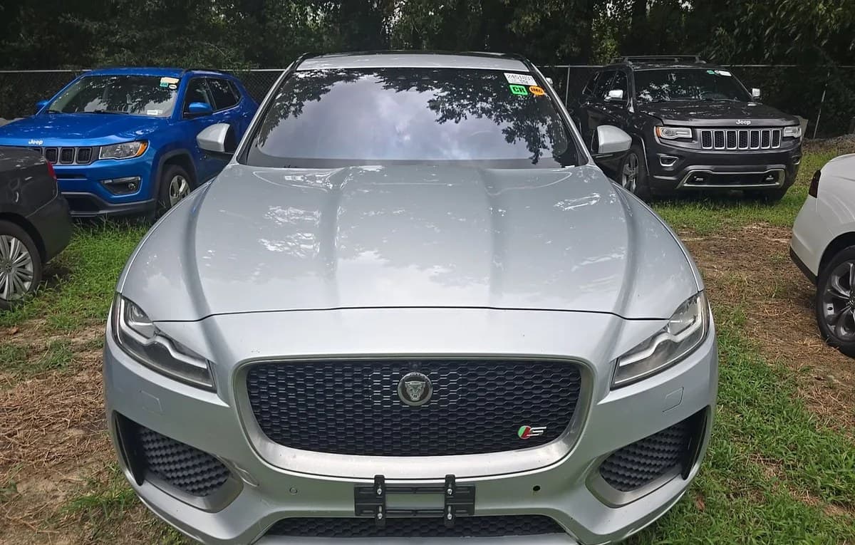 2018 JAGUAR F-PACE S 3