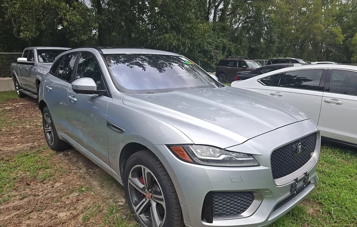 2018 JAGUAR F-PACE S 4