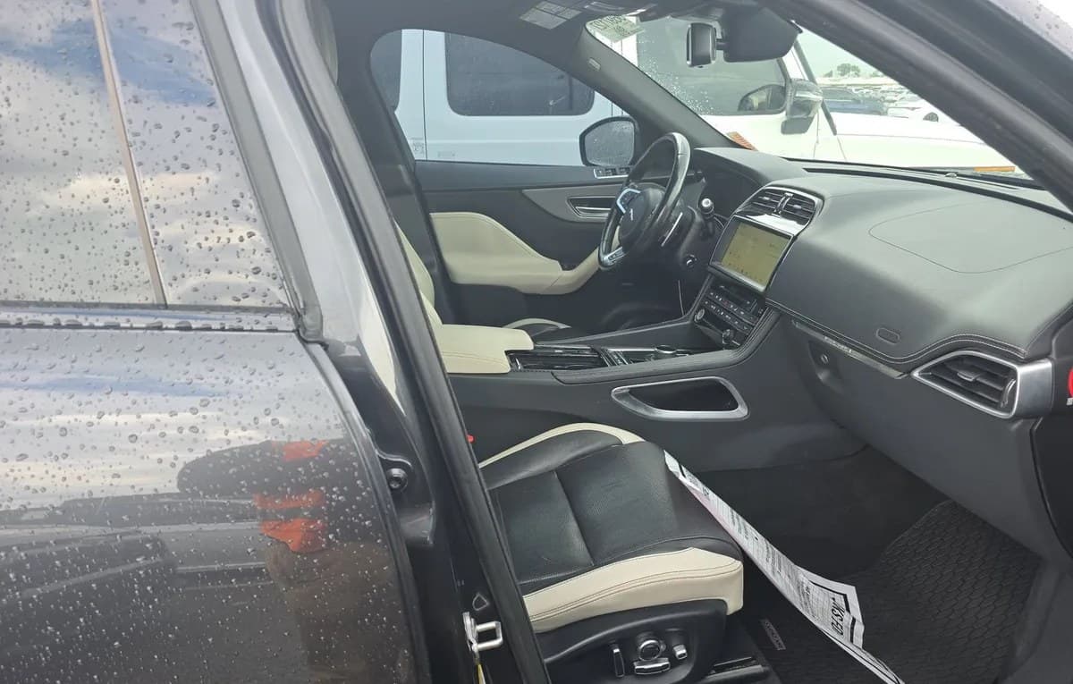 2018 JAGUAR F-PACE S 5