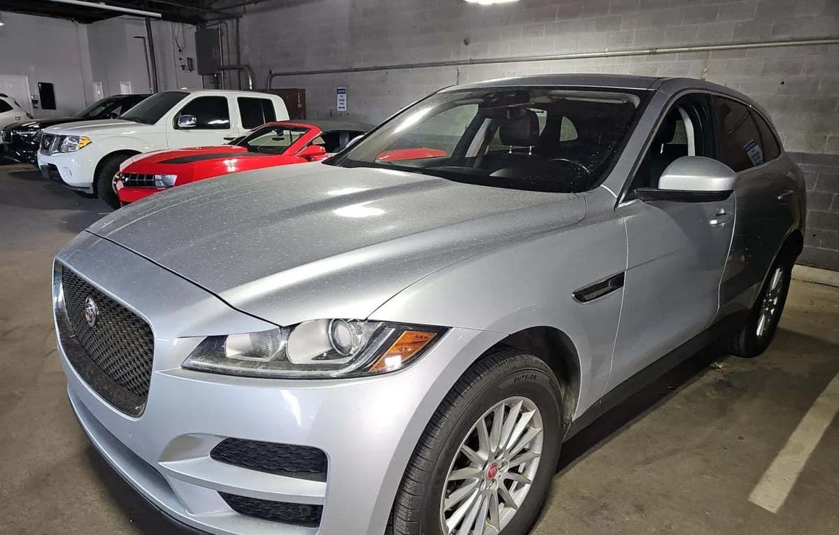2019 JAGUAR F-PACE 25t 2