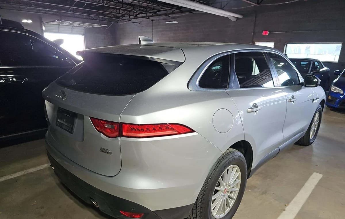 2019 JAGUAR F-PACE 25t 4