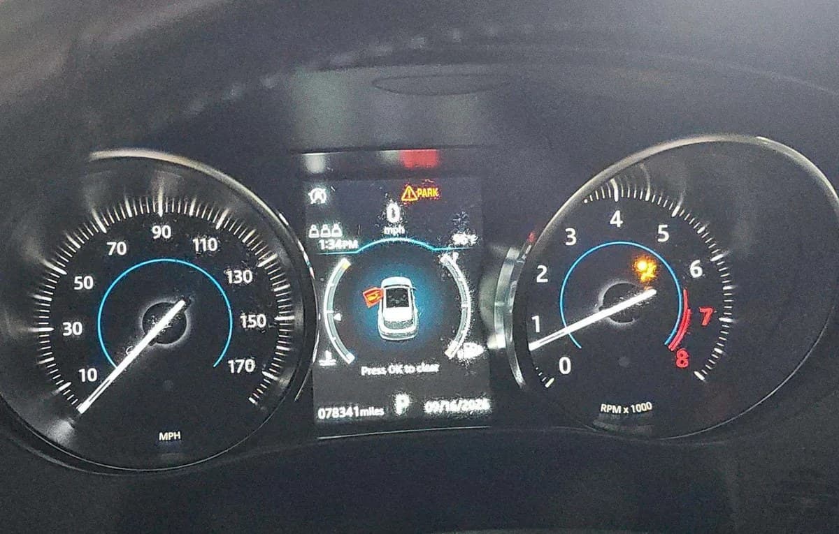 2019 JAGUAR F-PACE 25t 6