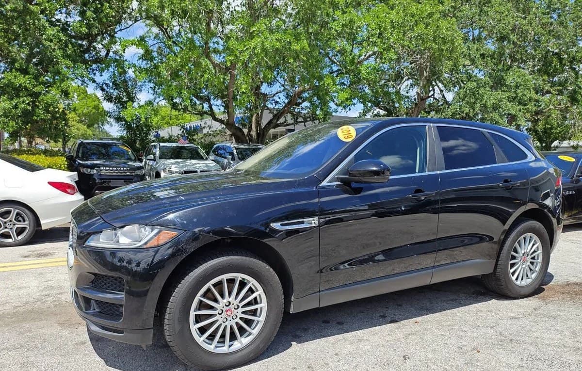 2019 JAGUAR F-PACE 25t 3