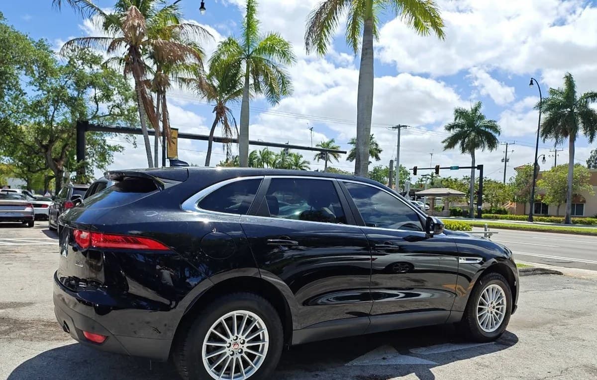 2019 JAGUAR F-PACE 25t 6