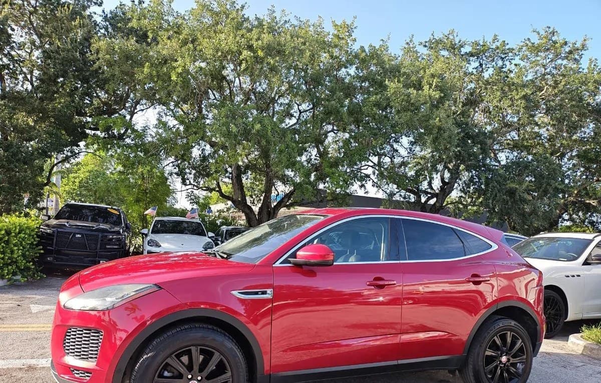 2018 JAGUAR E-PACE S 3
