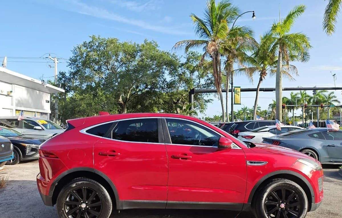 2018 JAGUAR E-PACE S 6