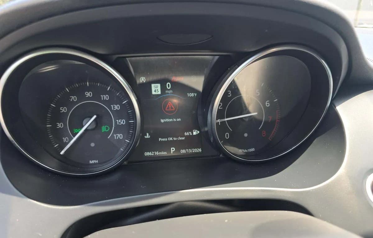2019 JAGUAR E-PACE S 6
