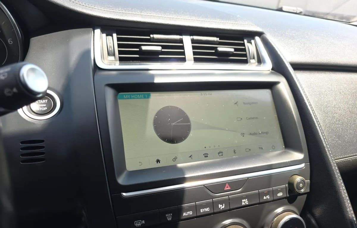 2019 JAGUAR E-PACE S 7