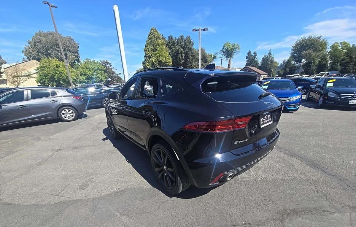 2019 JAGUAR E-PACE R-DYNAMIC SE 3