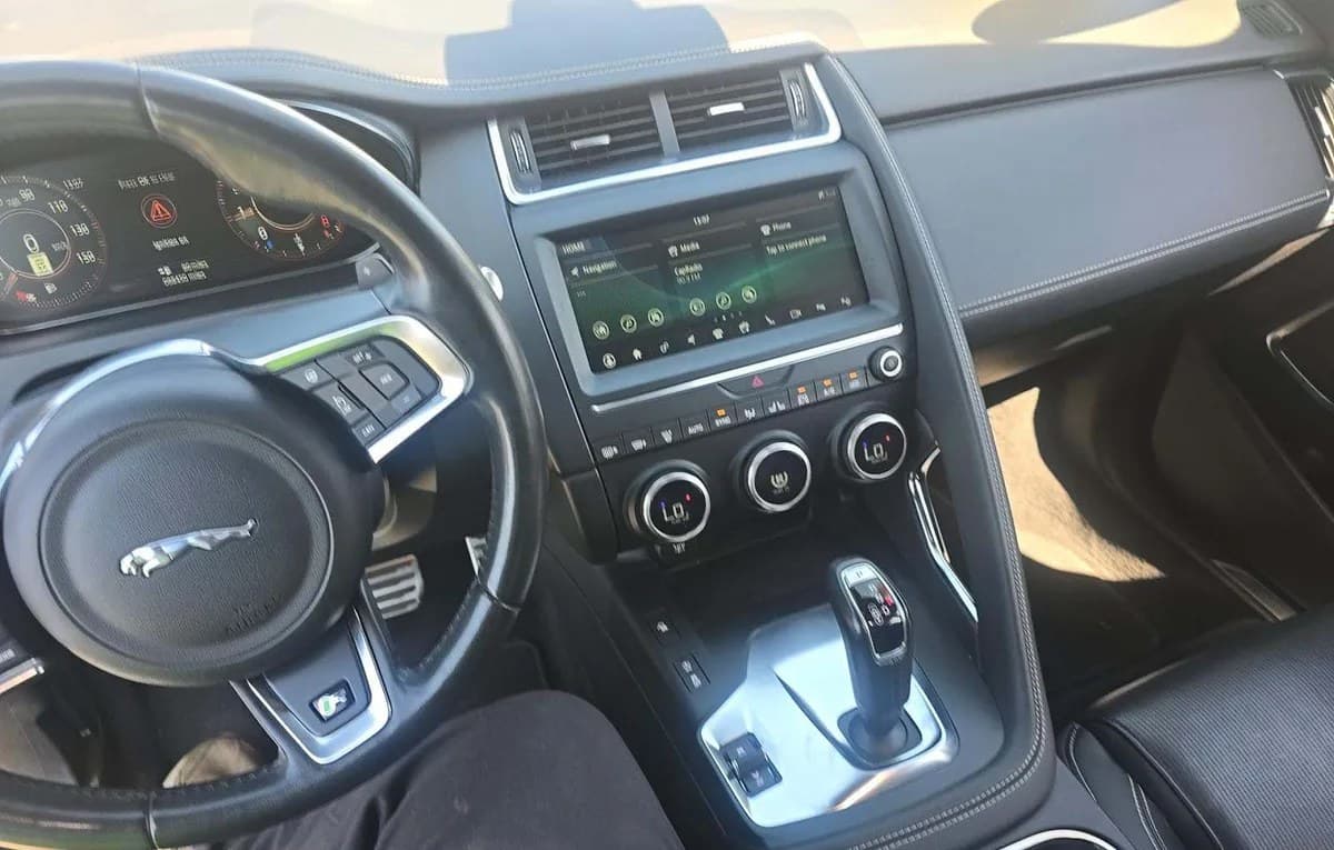 2019 JAGUAR E-PACE R-DYNAMIC SE 7