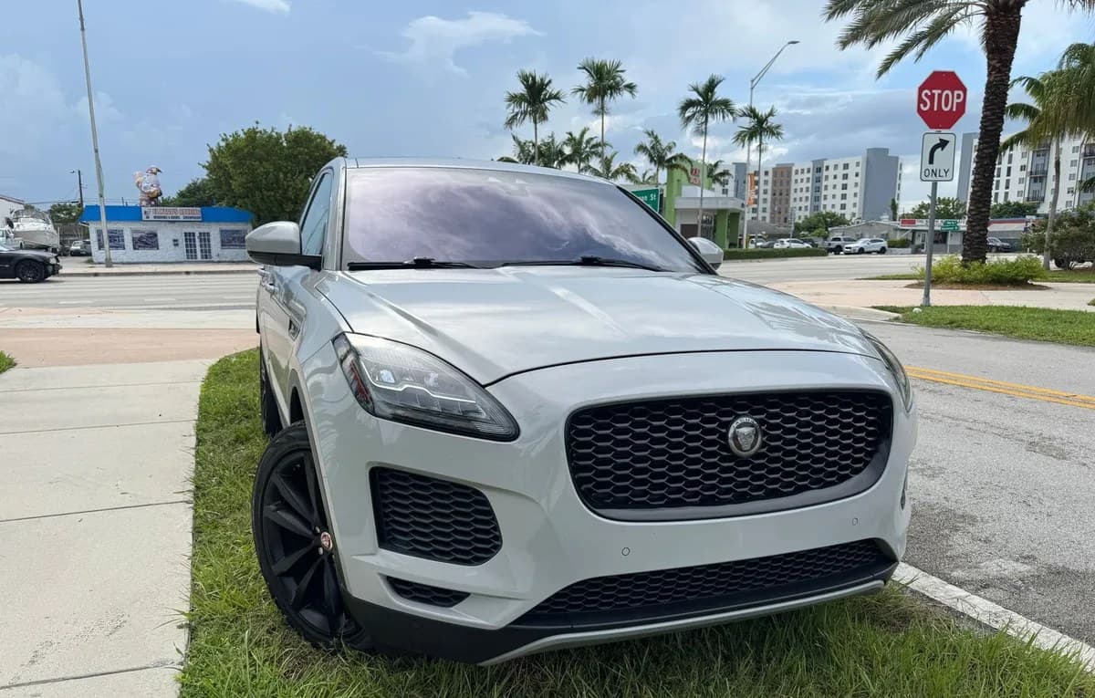 2019 JAGUAR E-PACE SE 2