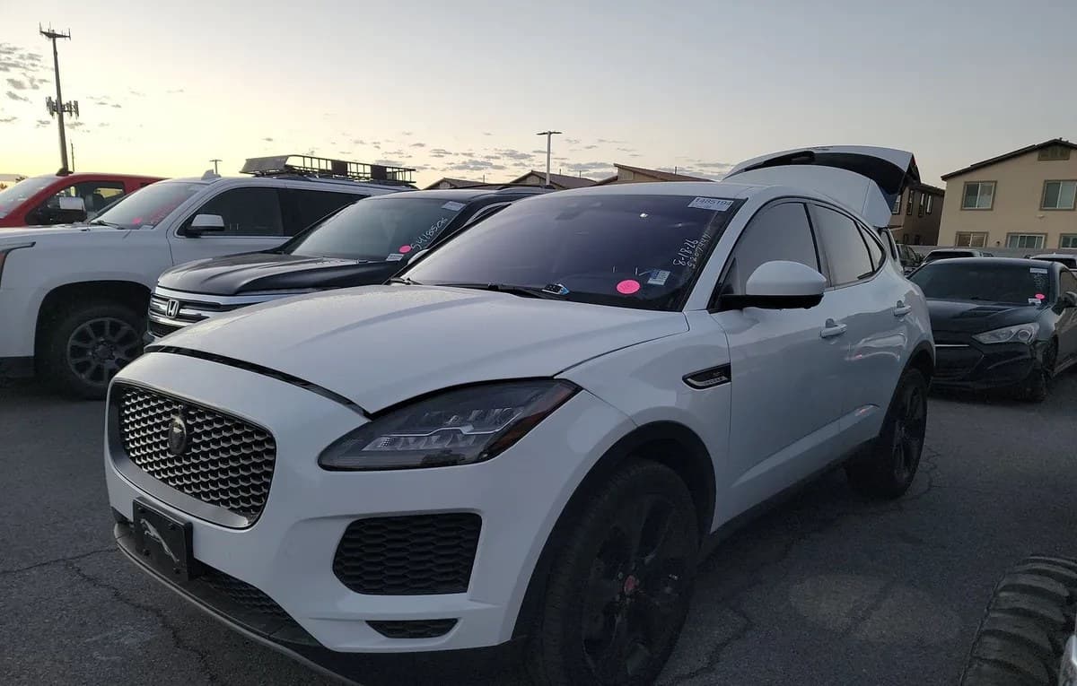 2018 JAGUAR E-PACE SE 2