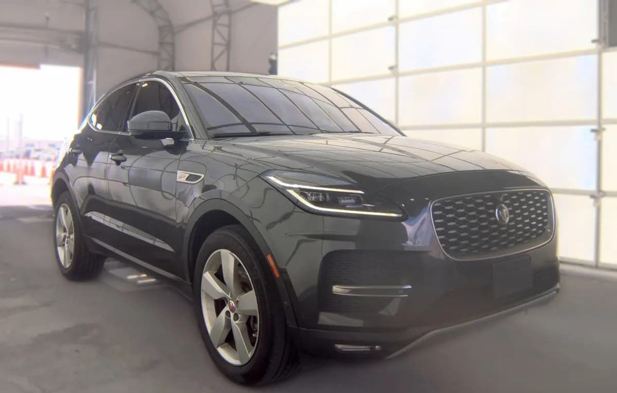 2021 JAGUAR E-PACE SE 4