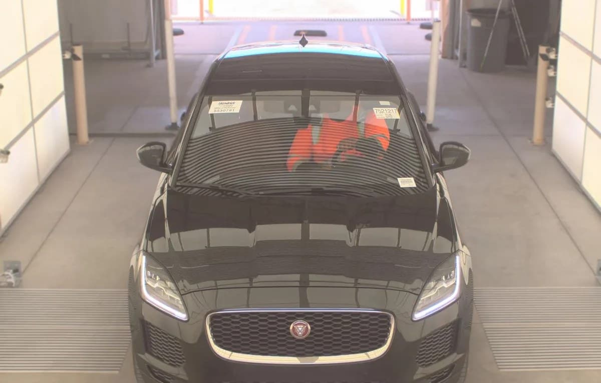 2019 JAGUAR E-PACE SE 3