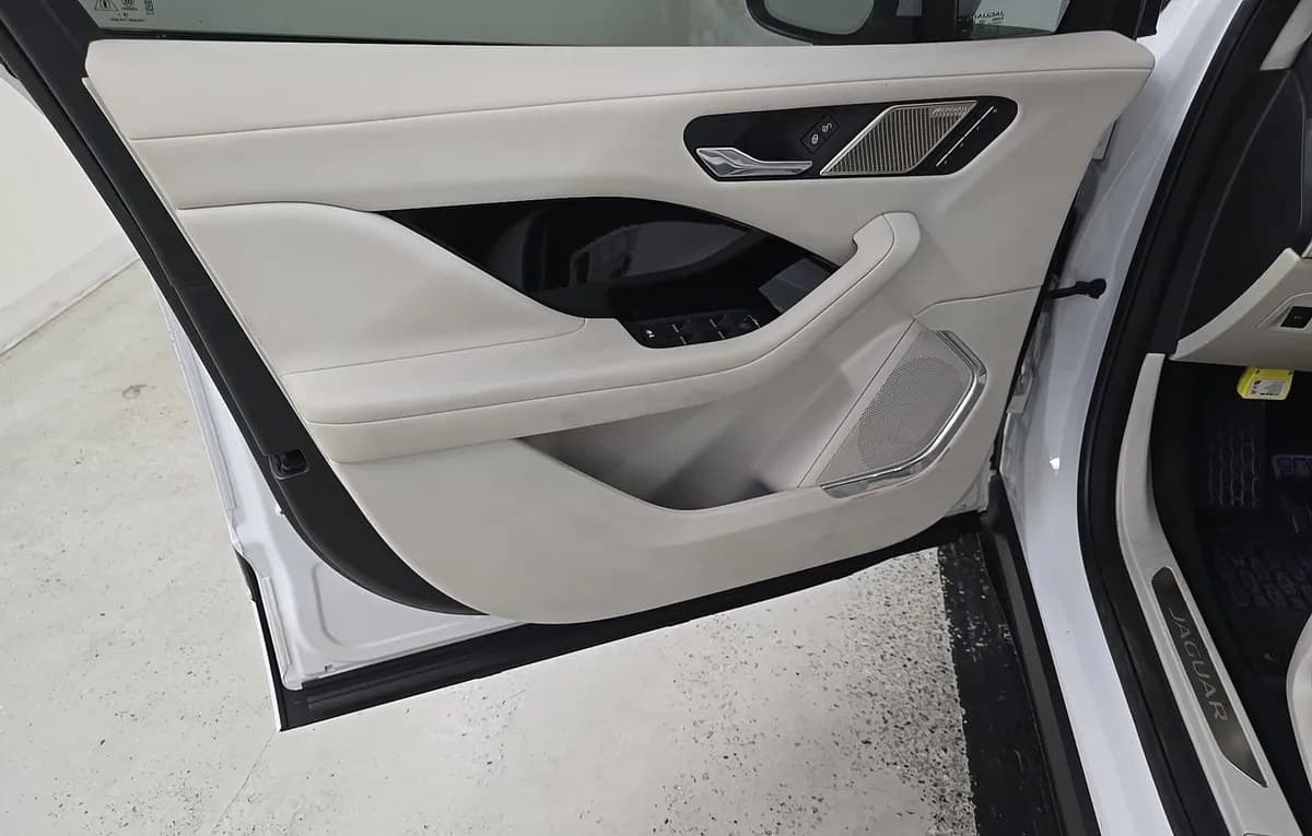 2020 JAGUAR I-PACE S 6