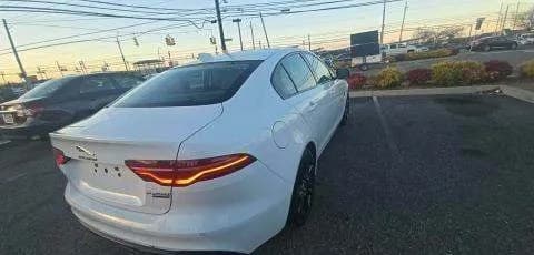 2020 JAGUAR XE S 4