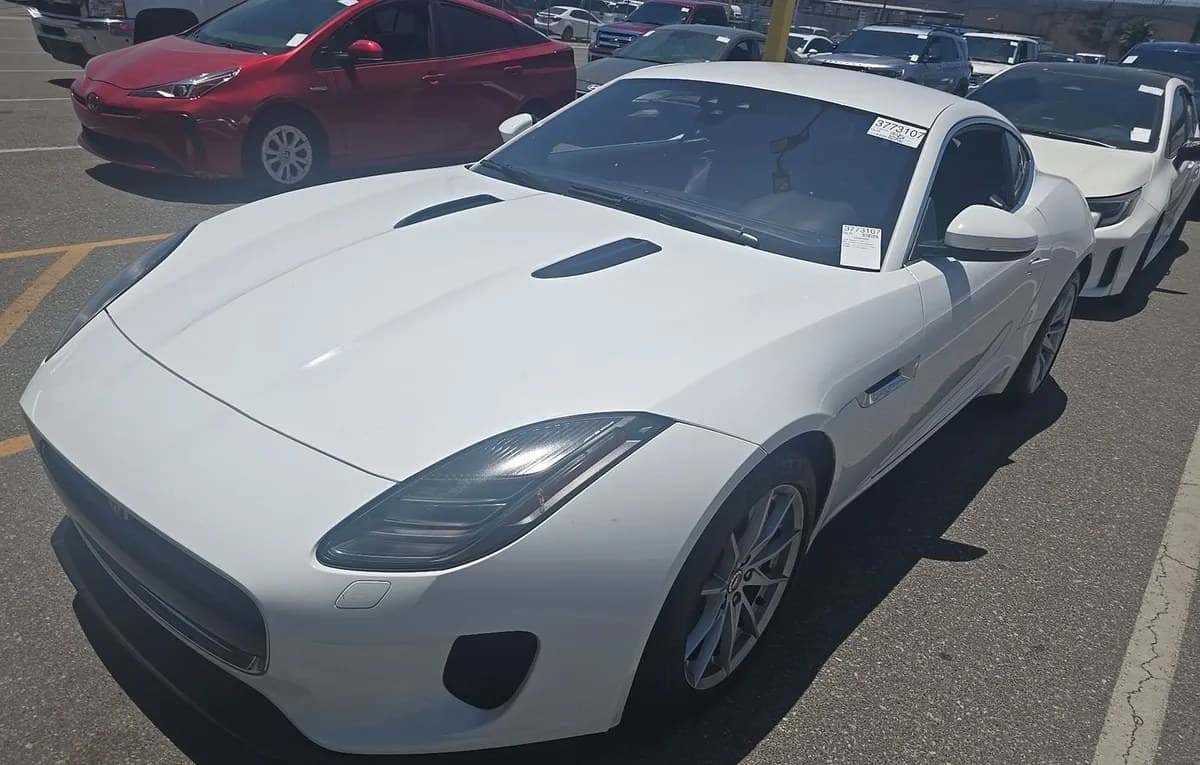 2018 JAGUAR F-TYPE P300 2
