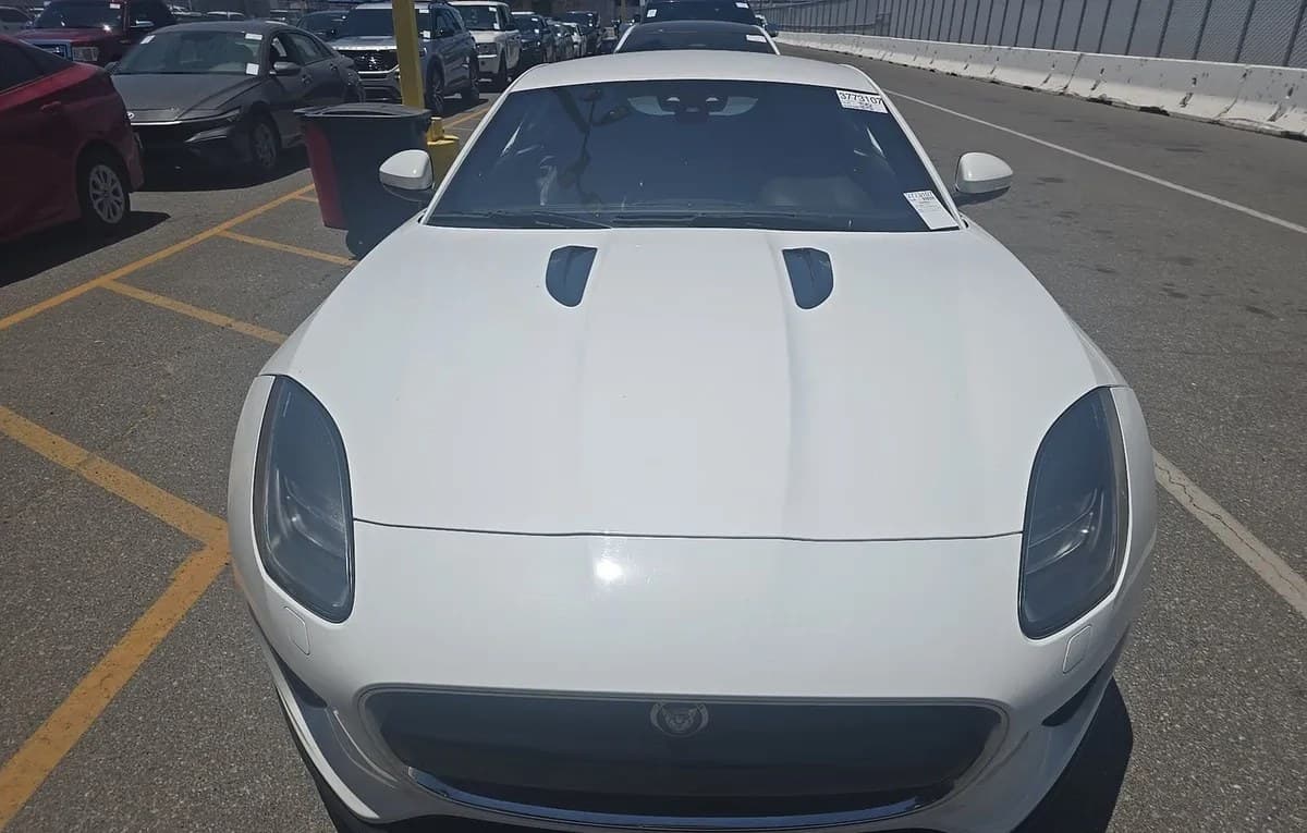 2018 JAGUAR F-TYPE P300 3