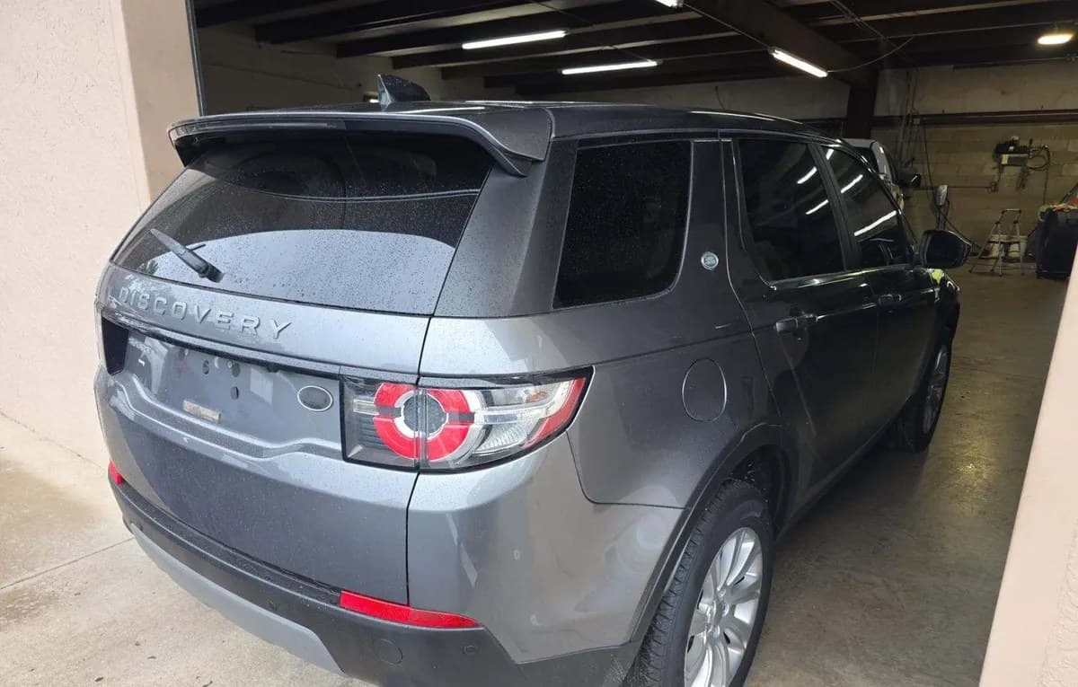 2017 LAND ROVER DISCOVERY SPORT SE 4