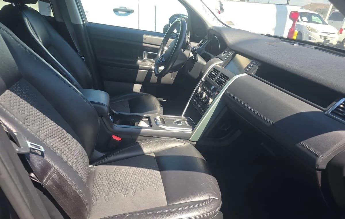 2019 LAND ROVER DISCOVERY SPORT SE 5