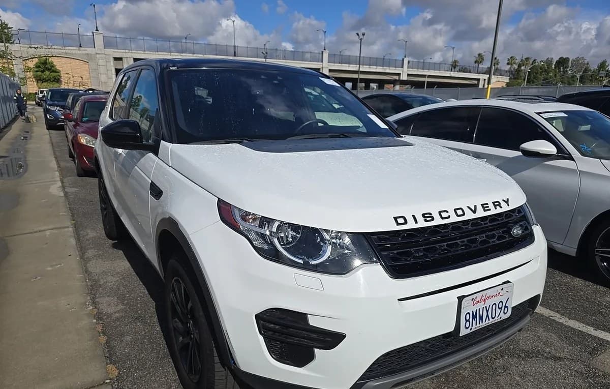 2019 LAND ROVER DISCOVERY SPORT SE 4