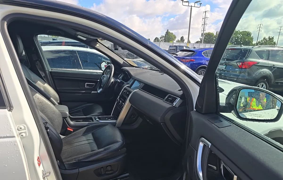 2019 LAND ROVER DISCOVERY SPORT SE 5
