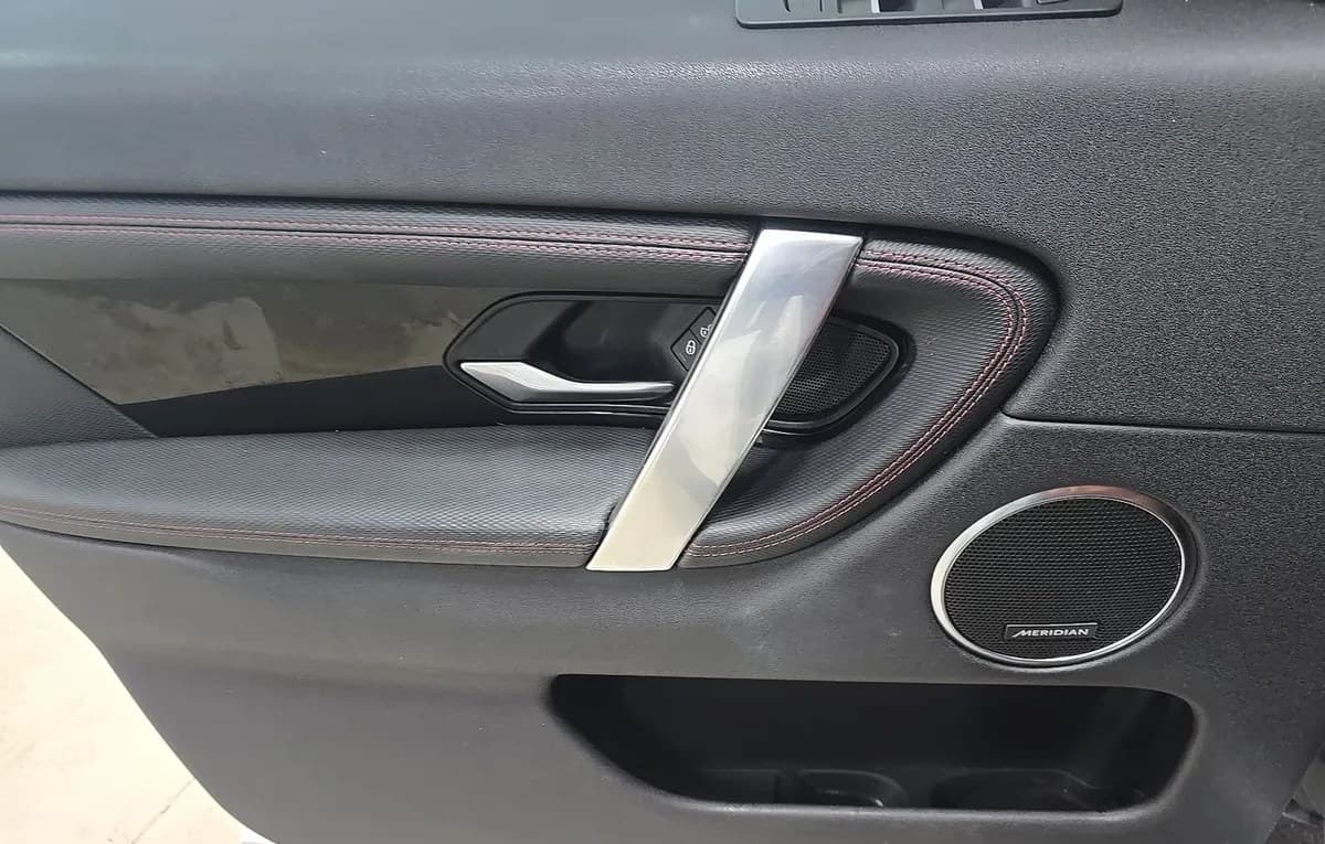 2020 LAND ROVER DISCOVERY SPORT S R-Dynamic 6