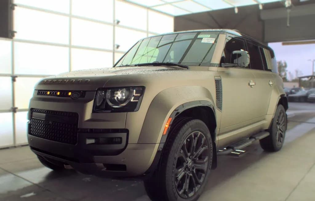 2025 LAND ROVER DEFENDER 110 OCTA EDITION ONE