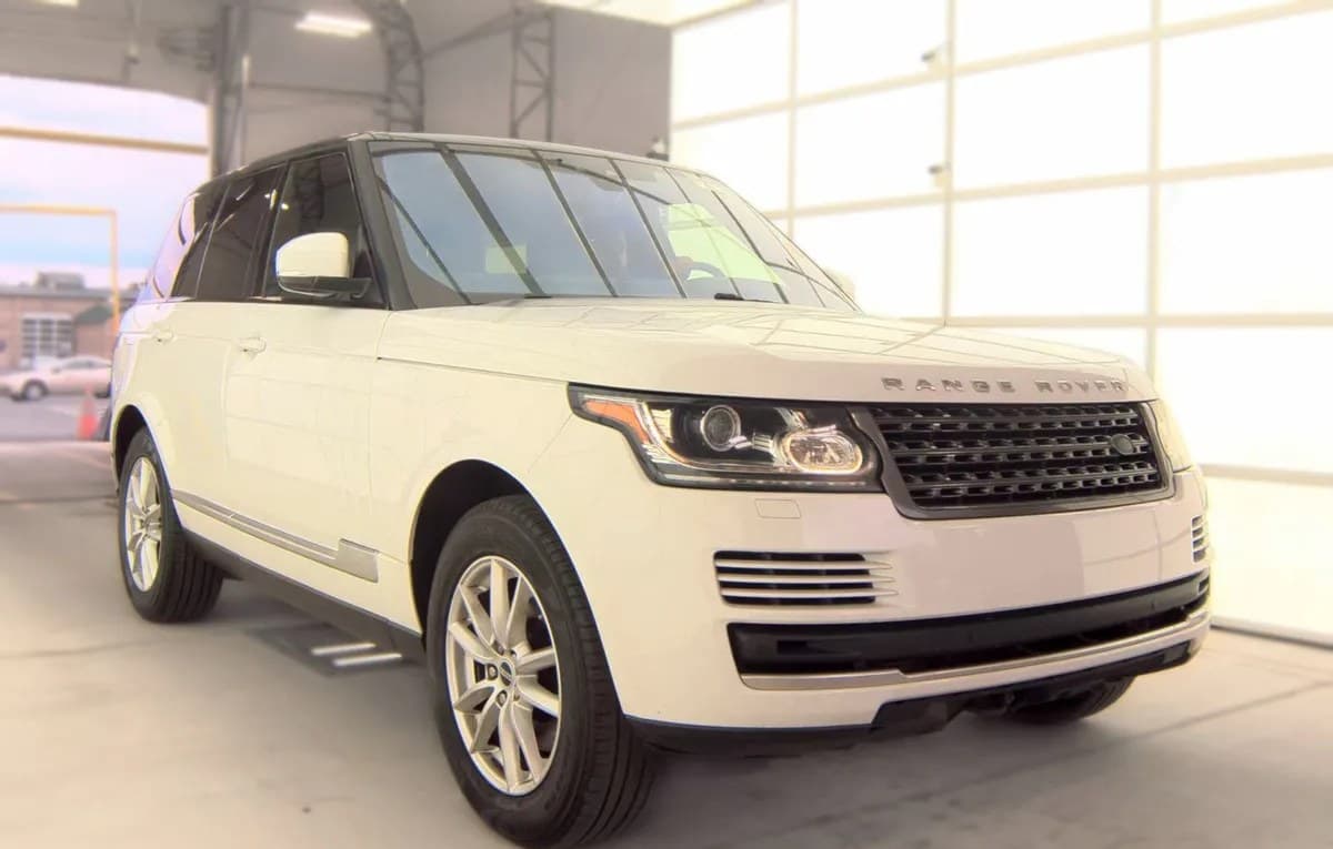 2017 LAND ROVER RANGE ROVER Base 4
