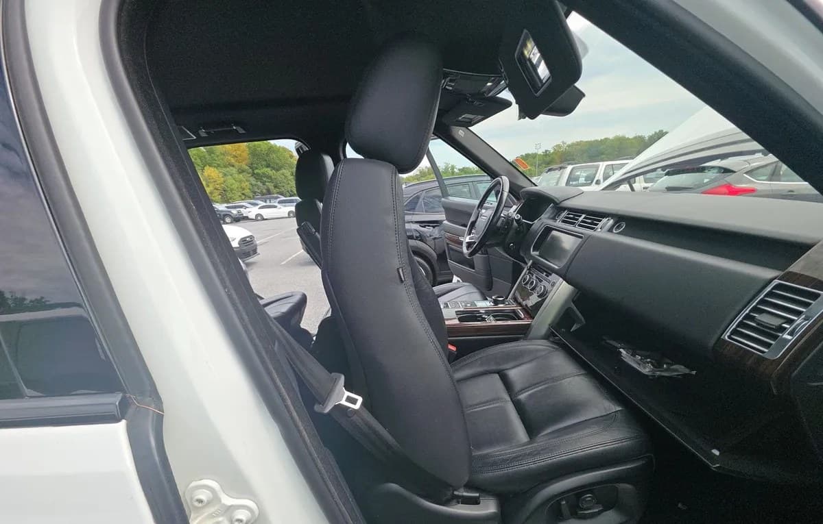 2017 LAND ROVER RANGE ROVER Base 5