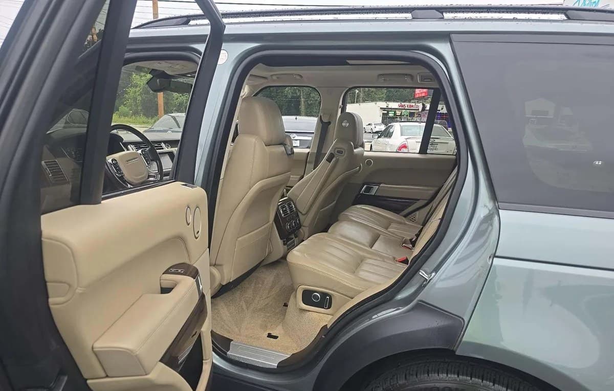 2017 LAND ROVER RANGE ROVER Supercharged 7