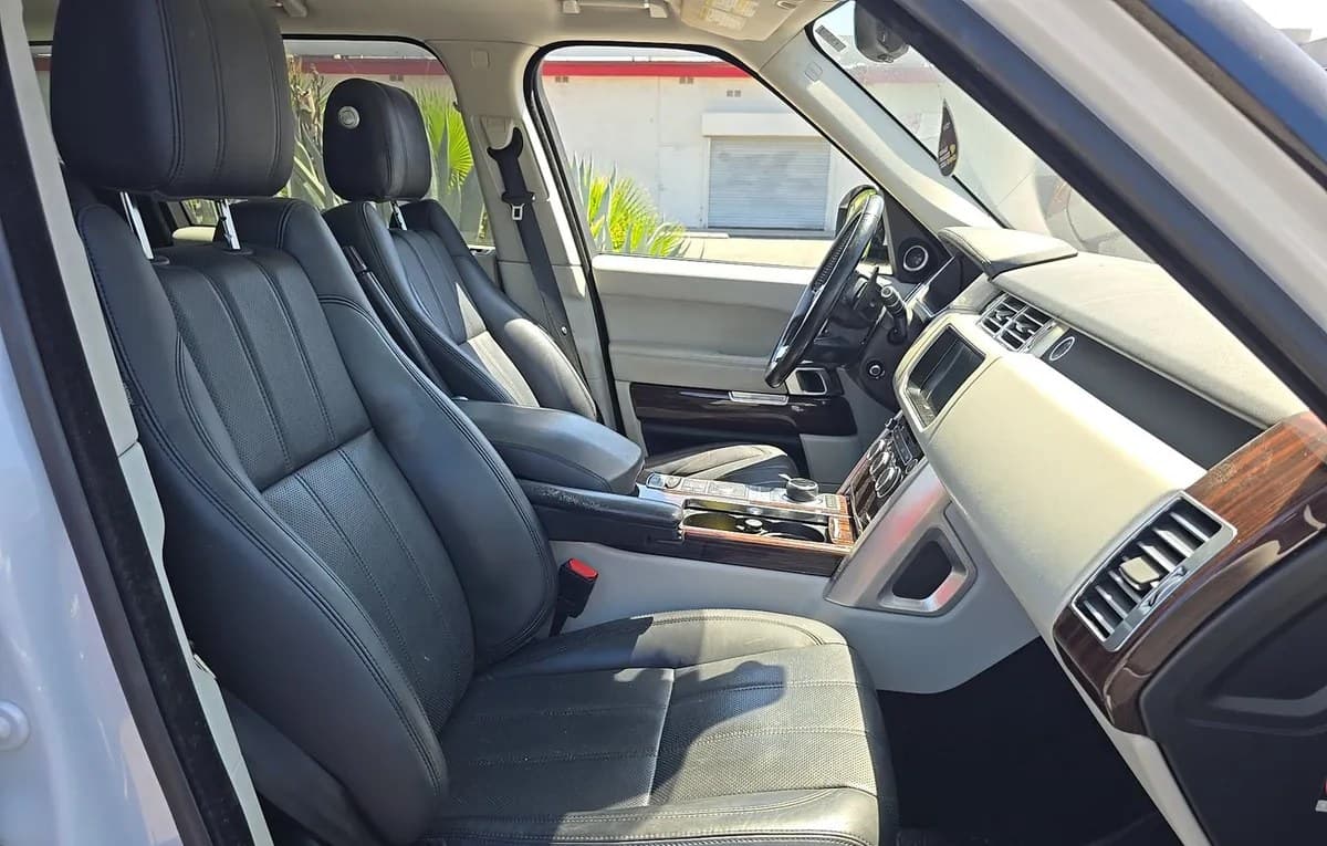 2017 LAND ROVER RANGE ROVER HSE 5