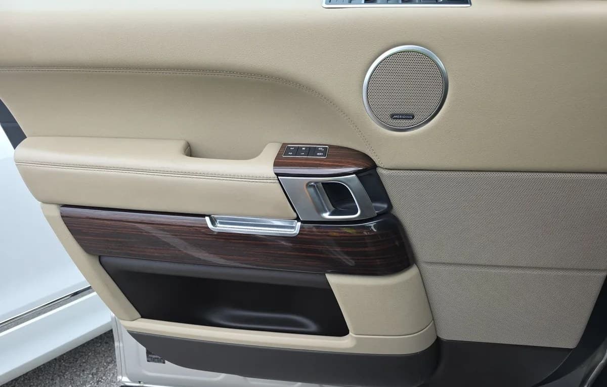 2017 LAND ROVER RANGE ROVER HSE 6