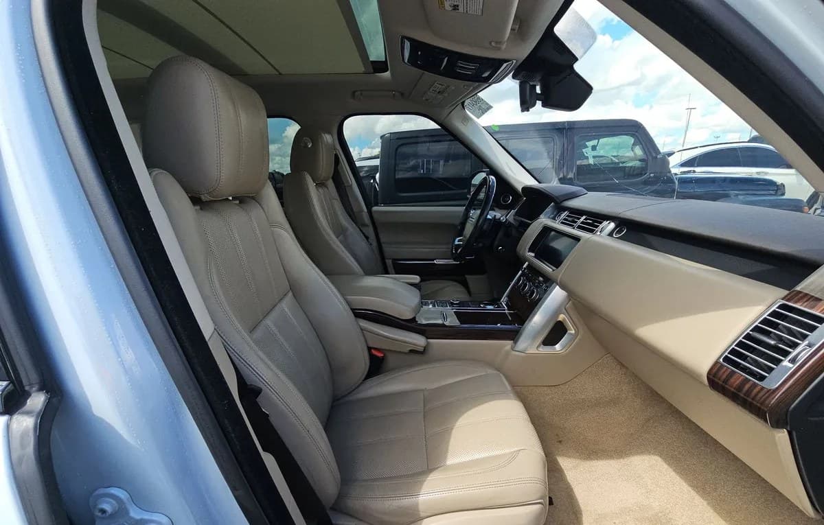 2017 LAND ROVER RANGE ROVER HSE 5