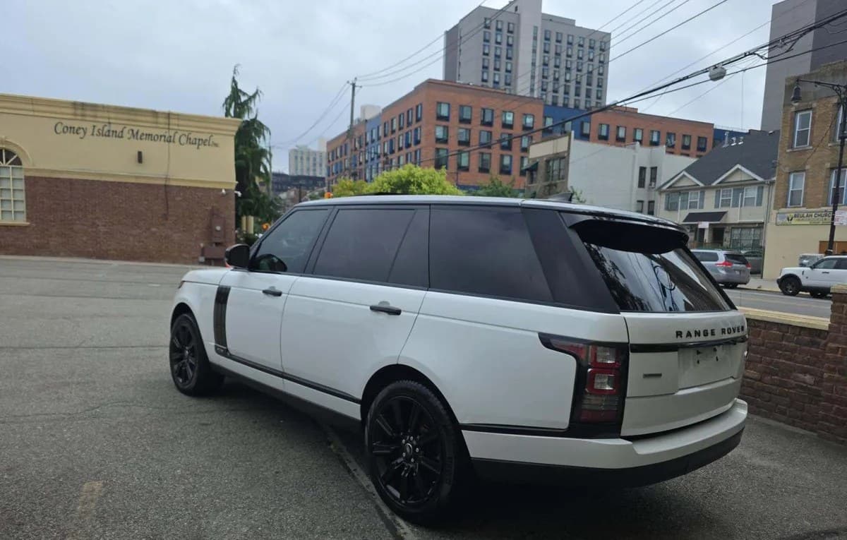 2017 LAND ROVER RANGE ROVER SUPERCHARGED LWB 3
