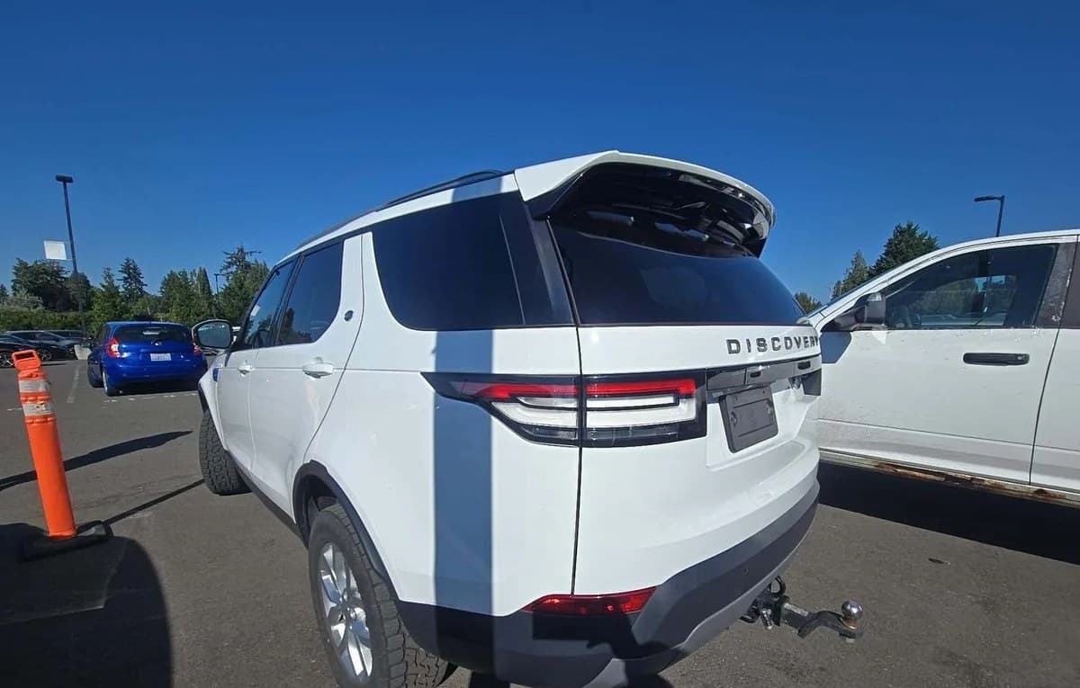 2019 LAND ROVER DISCOVERY SE 3