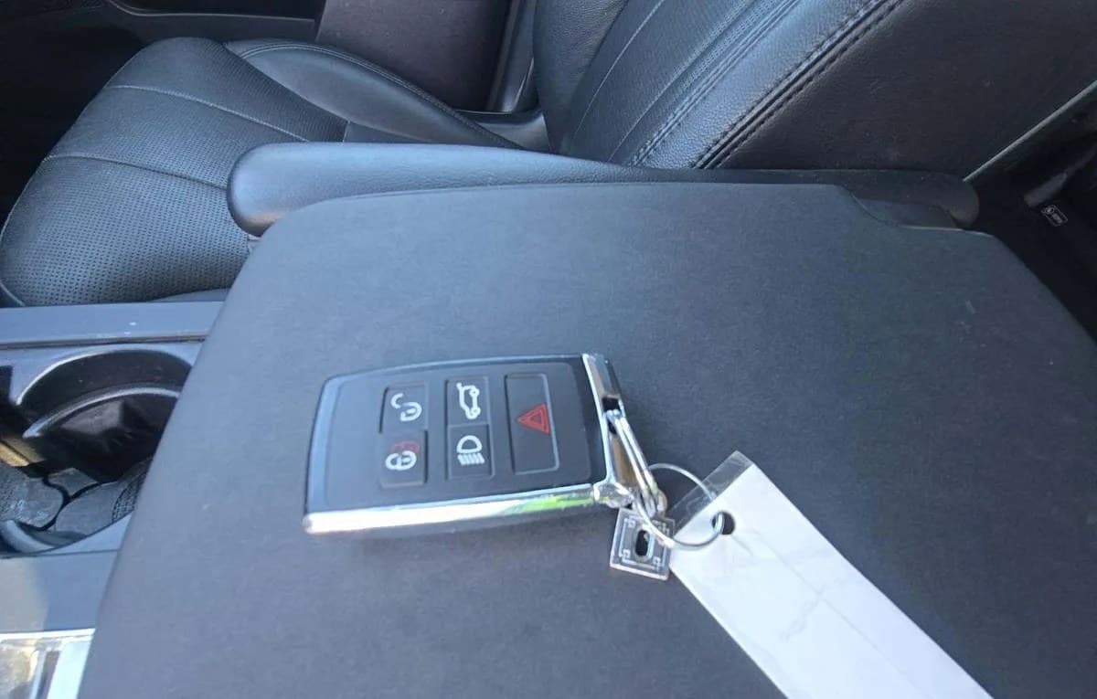 2019 LAND ROVER DISCOVERY SE 5