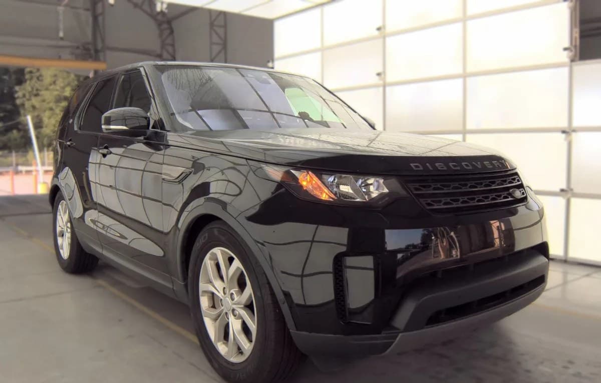 2018 LAND ROVER DISCOVERY SE 4