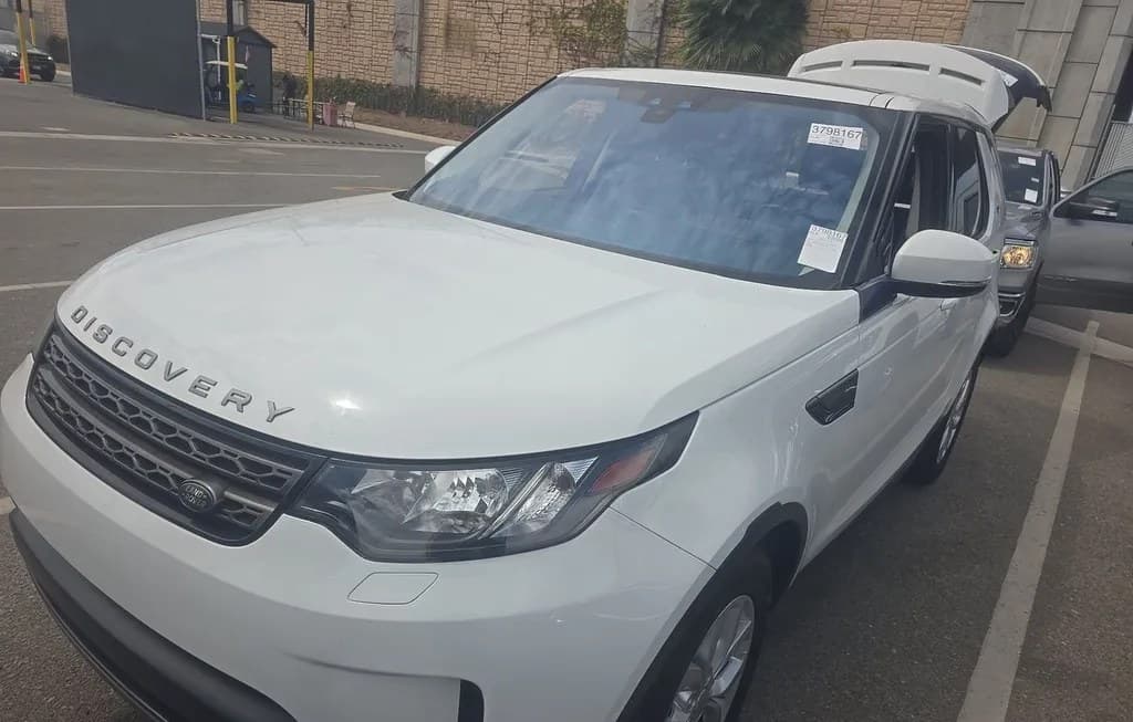 2018 LAND ROVER DISCOVERY SE