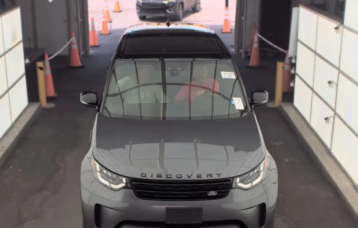 2019 LAND ROVER DISCOVERY SE 3